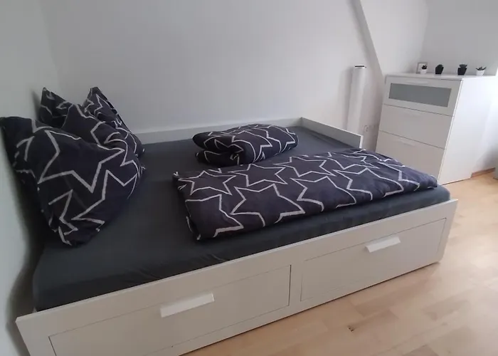 City Leaves Apartments